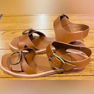 Everlane Twin Buckle Sandal, brown, size 8, adjustable straps